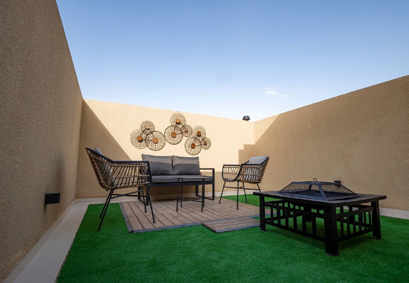 House in Riad - Alnarjis R136