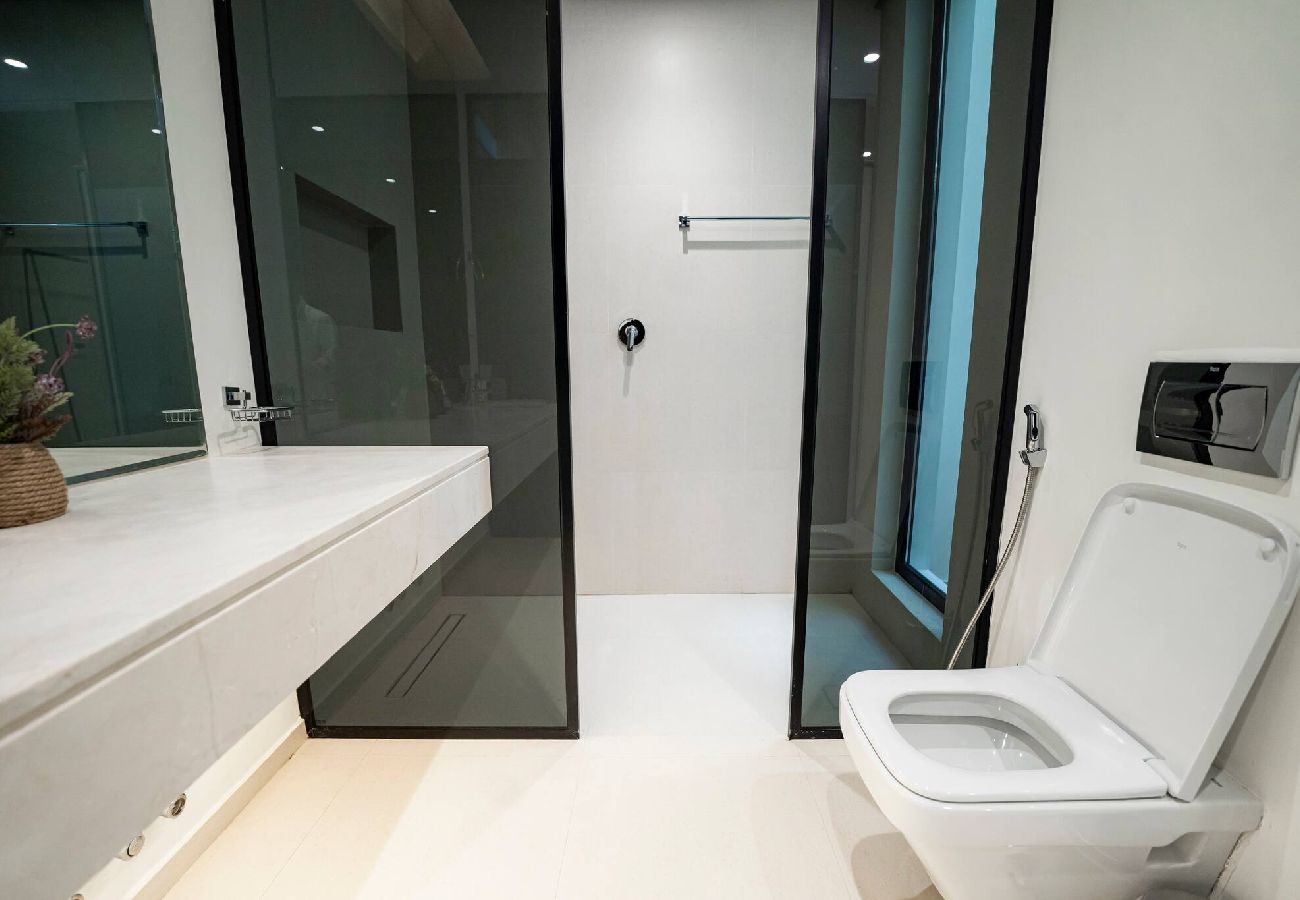 House in Riad - Alnarjis R136