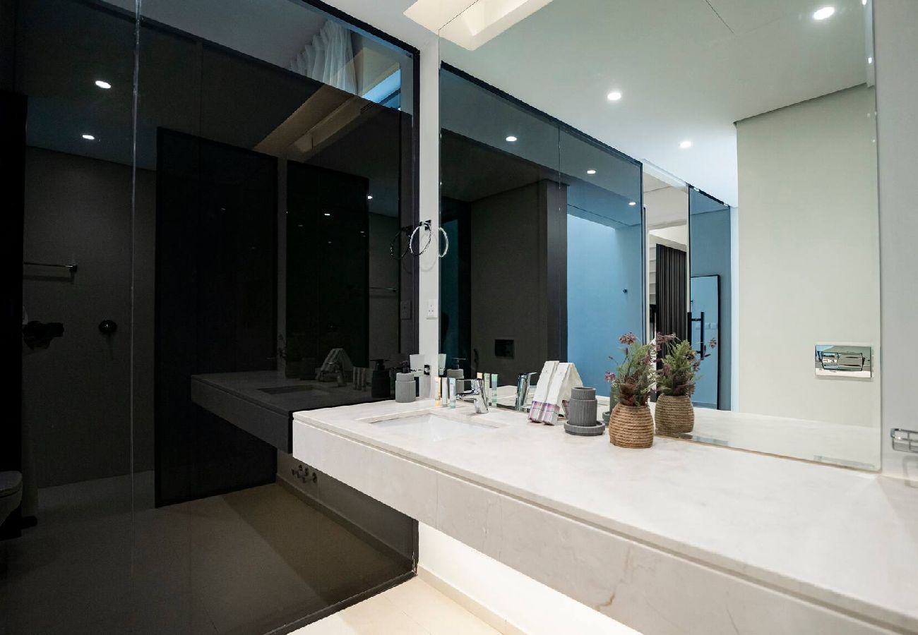 House in Riad - Alnarjis R136