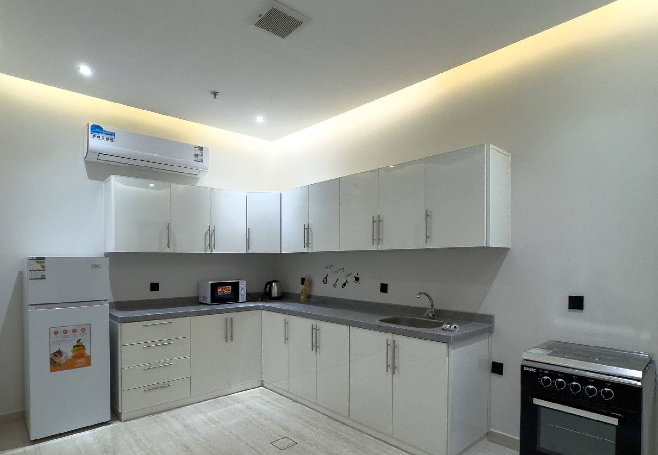 Apartment in Riad - Alkadisiyah R155