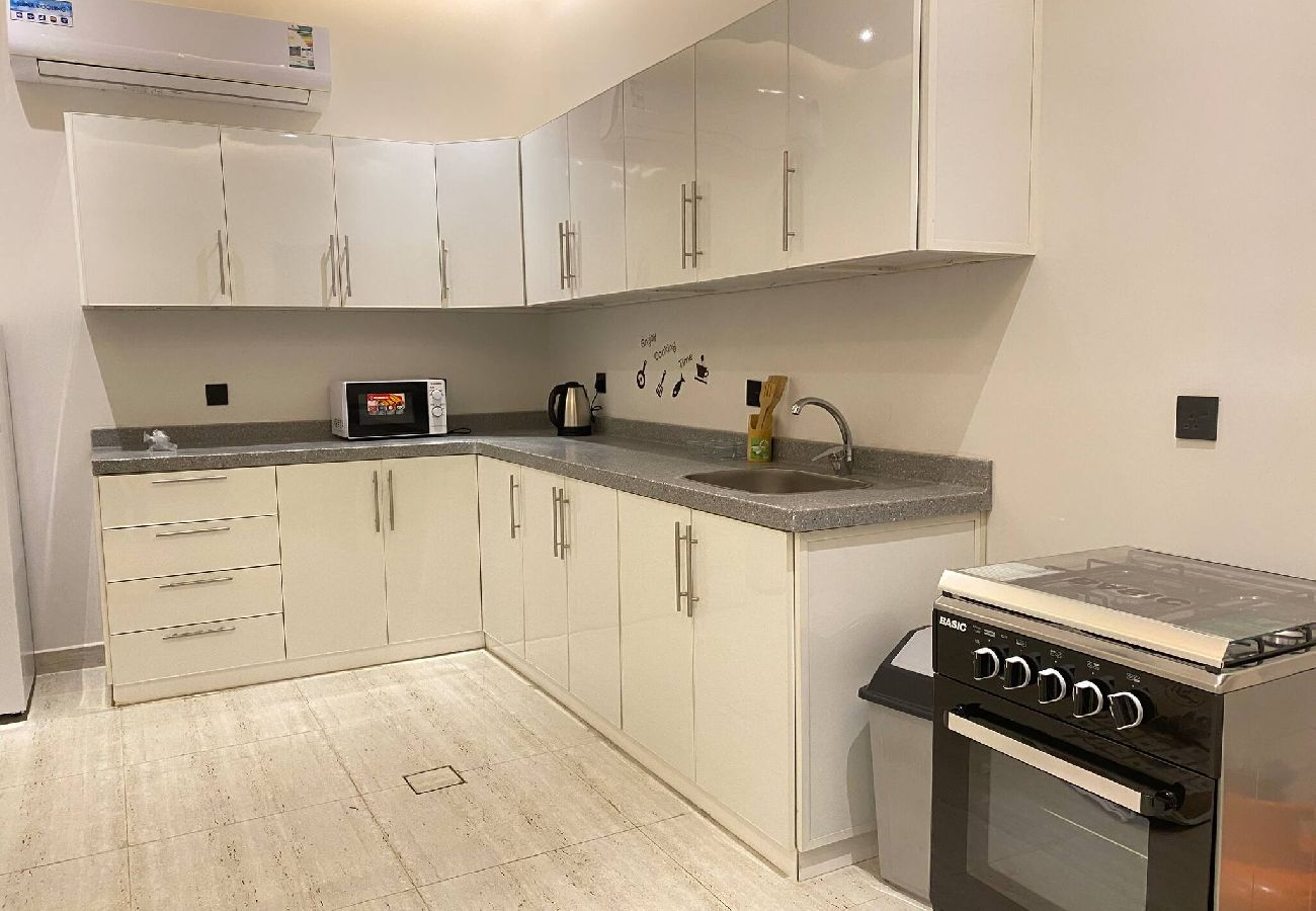 Apartment in Riad - Alkadisiyah R155
