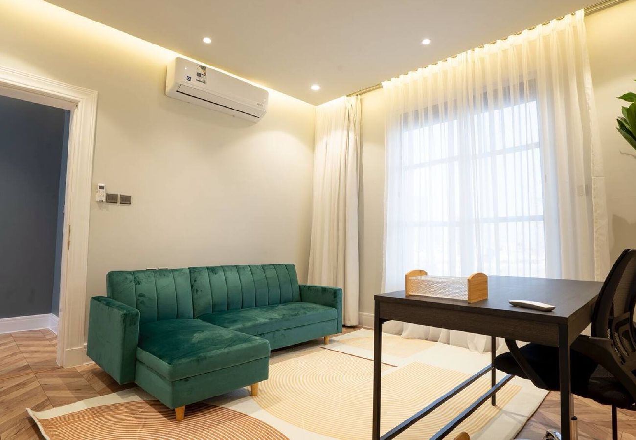 Apartment in Riad - Almlqa R228
