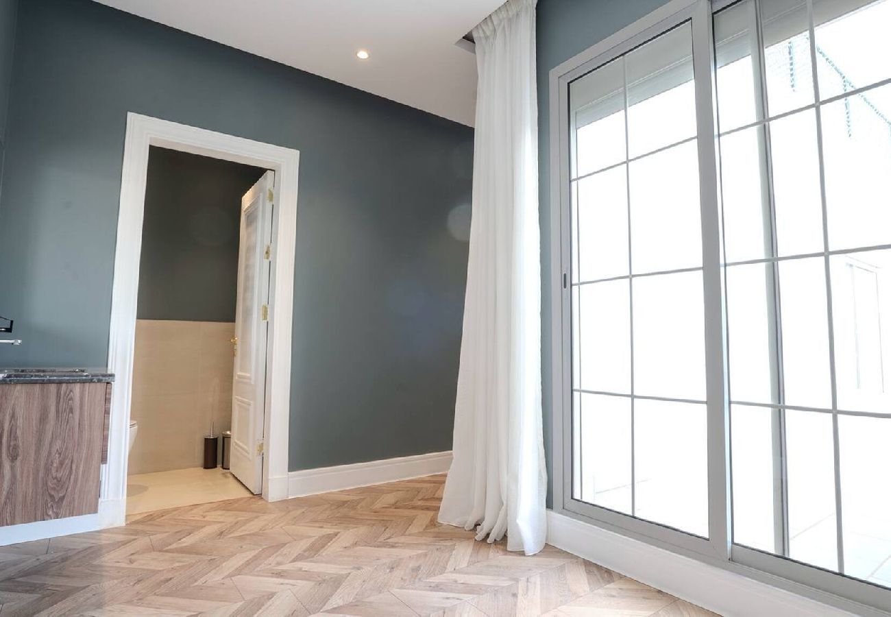 Apartment in Riad - Almlqa R228