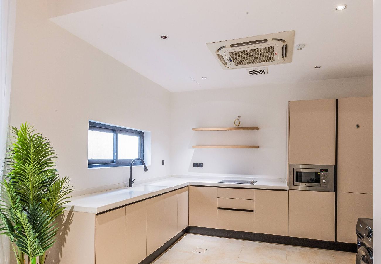 Luxury Apartment with kitchen - Riyadh -An Narjis