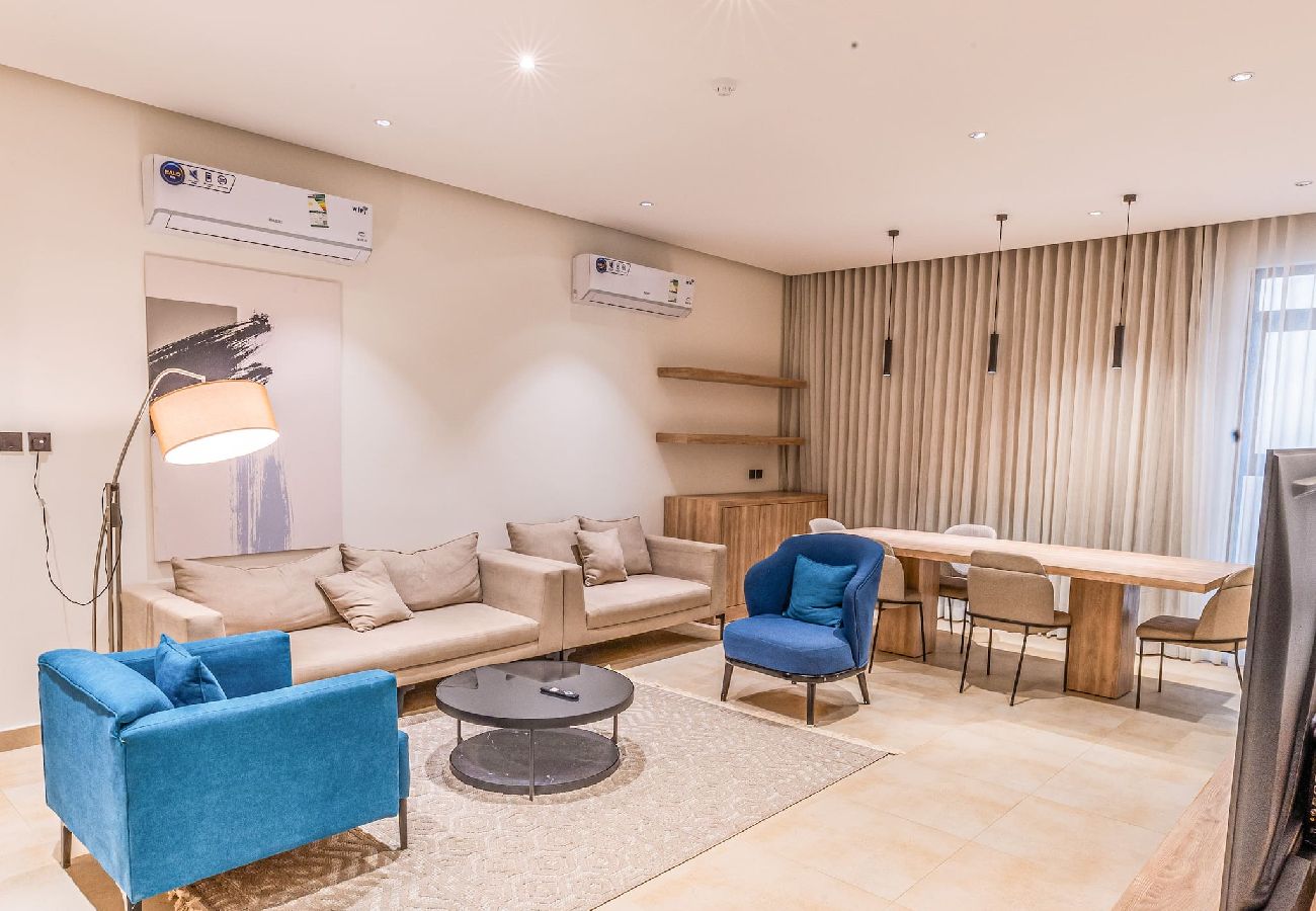 Luxury 3BR Apartment in Riyadh -An Narjis
