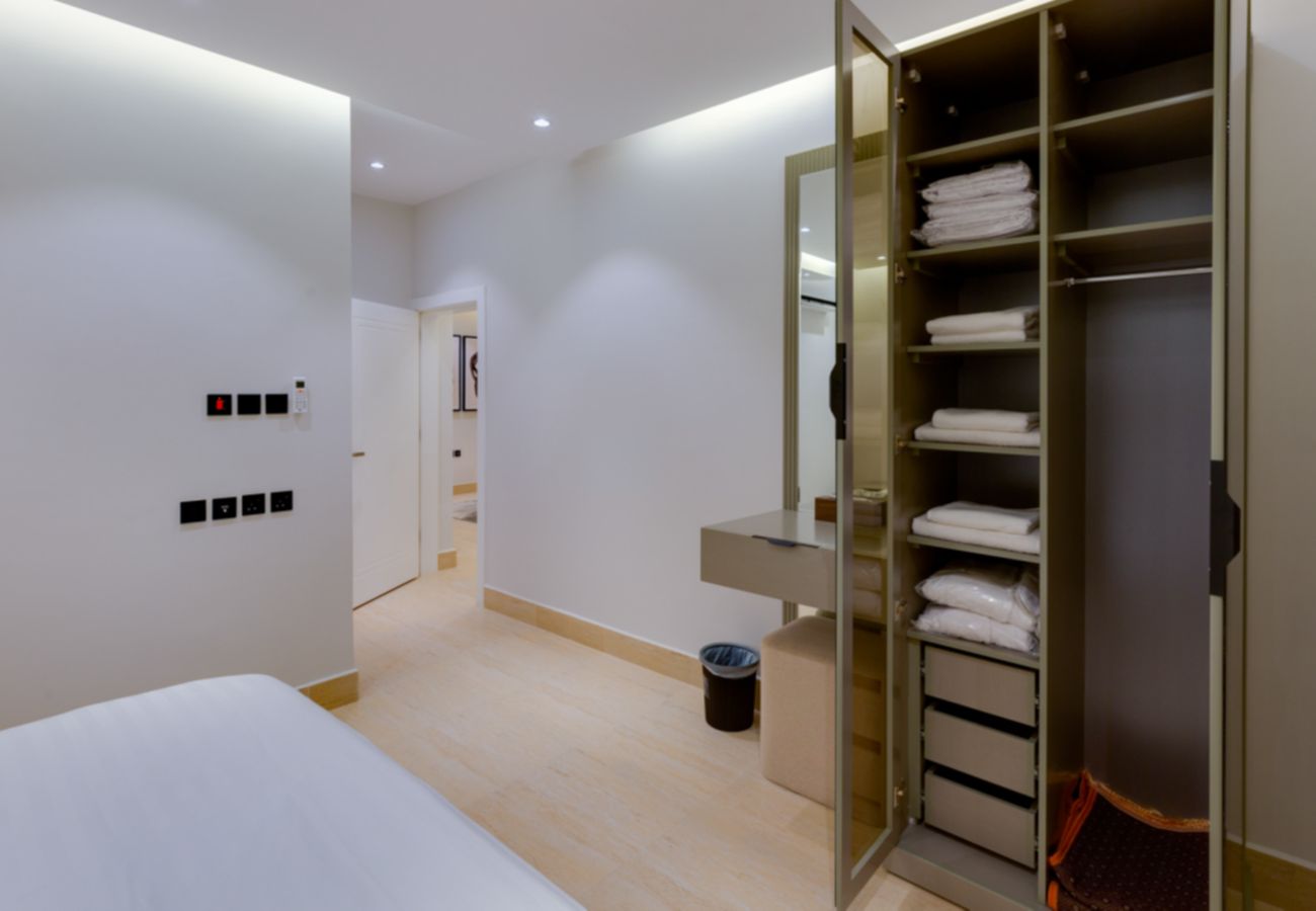 Apartment in Riad - Qurtobah R223
