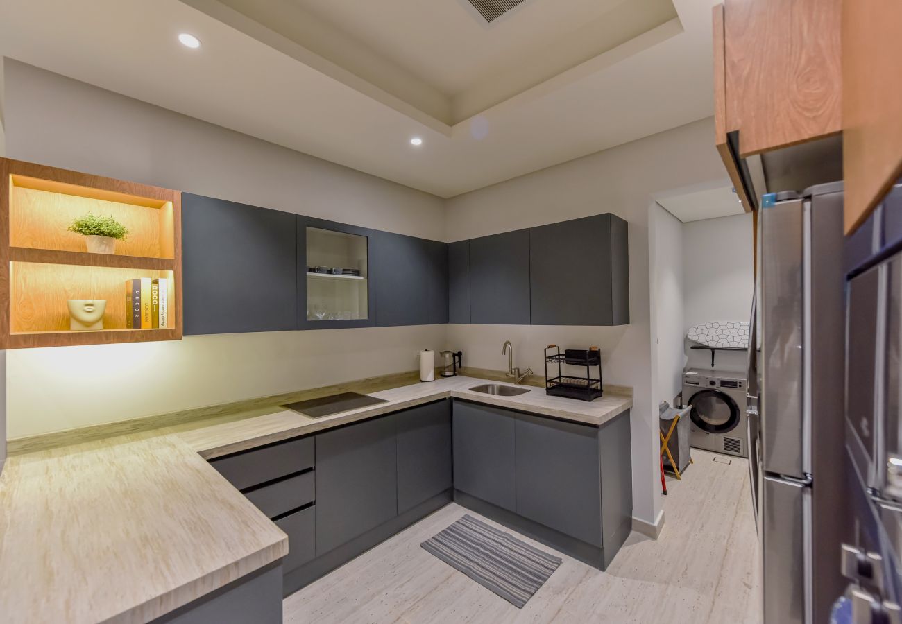 Apartment in Riad - Almalek salman R257