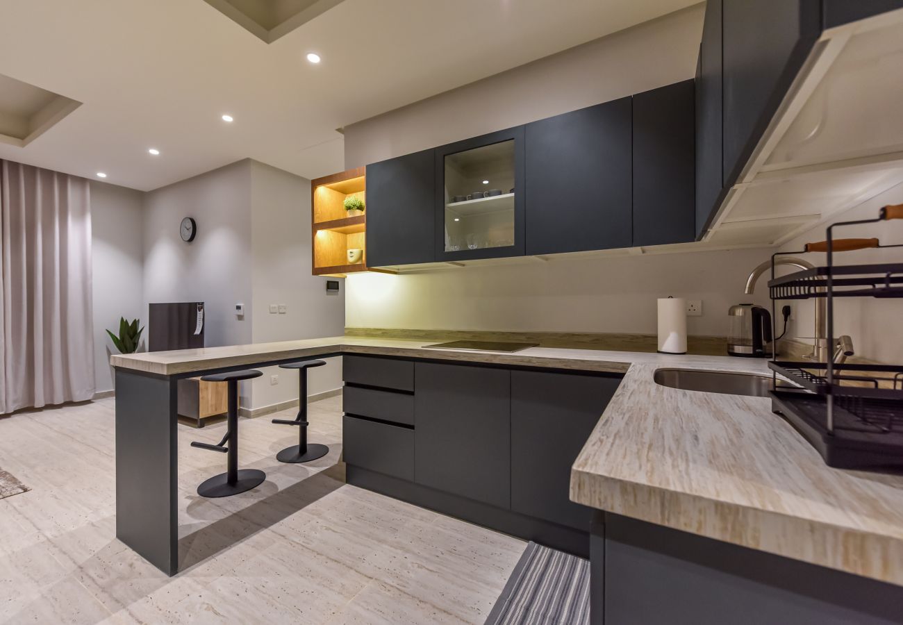 Apartment in Riad - Almalek salman R257