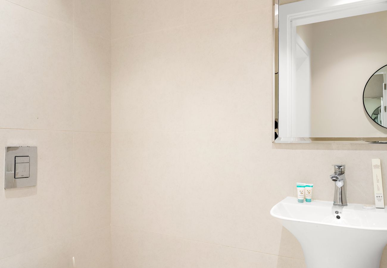 Apartment in Riad - الياسمين| Alyasmeen Area NZL267