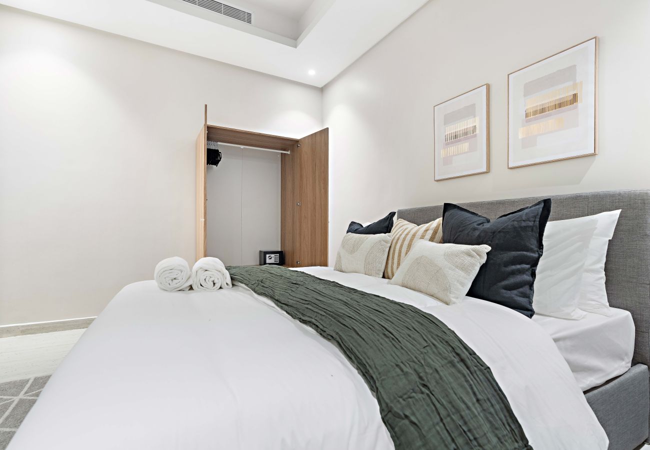 Apartment in Riad - الملك سلمان| King Salman R277