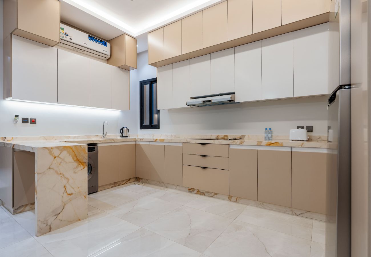 Apartment in Riad - الملقا | Almalqa R283