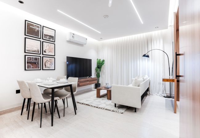 Apartment in Riad - Al Sulimaniyah R287